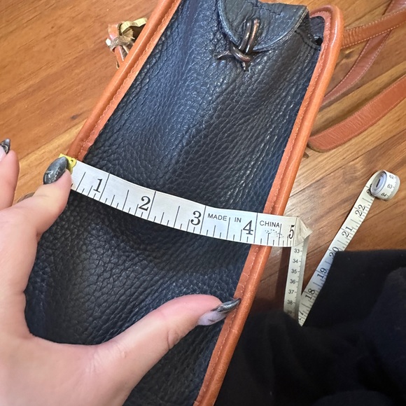 Vintage Dooney and Bouke shoulder Bag Purse - Picture 16 of 16